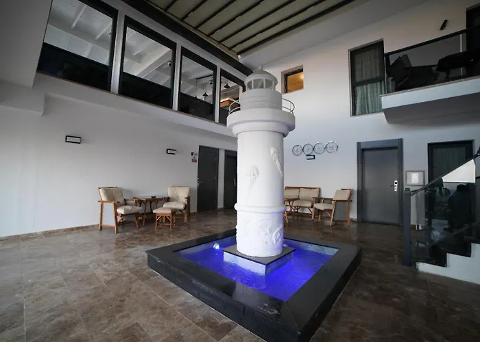 Luxury Boutuiqe Hotel 4*