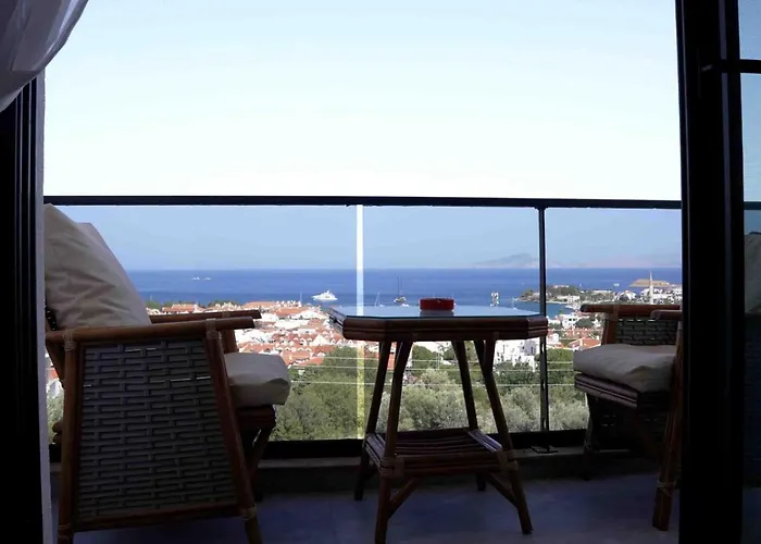 Luxury Boutuiqe 4* Datca